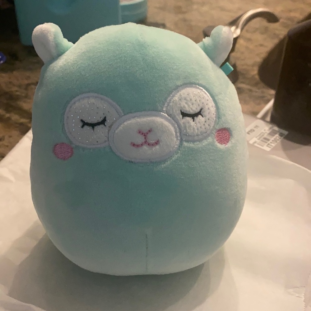 Squishmallow Miley